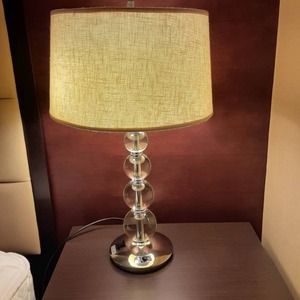 lot 987 image: Clear Bubble Table Lamp