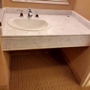 lot 983 image: Beautiful White Bathroom Counter with Sink