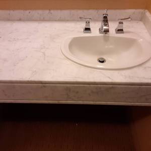 lot 1023 image: Small Marble Counter w Sink