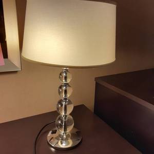 lot 1060 image: Clear Bubble Table Lamp