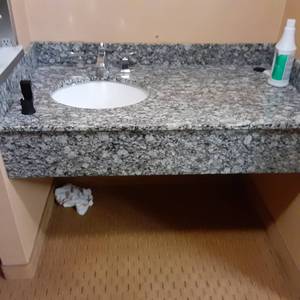 lot 501 image: Beautiful Marble Vanity w White Sink