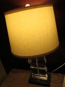 lot 112 image: Curvy Glass Table Lamp
