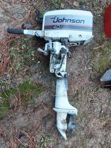 Johnson 4.0 Outboard Motor With Gas Tank