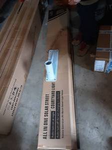NEW IN BOX Solar LED Courtyard Light With Remote