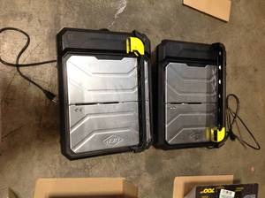 2 box with 700XT 34 HP Wet Tile Saw with 7 in. Blade and Table Extension like new