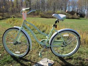 lot 19 image: Huffy Cranbrook Single Speed Bike