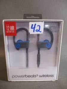 lot 42 image: Powerbeats Wireless by DRE