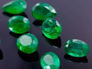HUGE LOT 11.92 Carats of Natural Emerald Gemstones