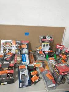 LOT OF MIXED HARDWARE