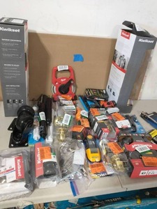 LOT OF MIXED HARDWARE