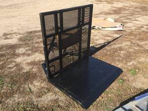 7 Barricades - Modular - Portable - Metal