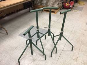4 Ashland Conveyor Products Adjustable Stands