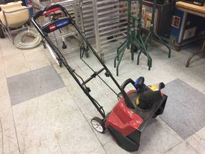Toro Power Curve 18 Electric Snowblower