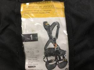 PetzL AVAO Bod Croll Fast Harness Size 1