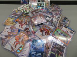 lot 6 image: COLLECTABLE CARDS