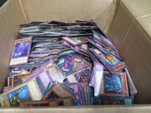 lot 28 image: HUGE LOT OF YUGIOH CARDS