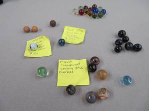 lot 130 image: ANTIQUE AND VINTAGE MARBLES