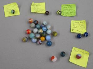 lot 131 image: ANTIQUE AND VINTAGE MARBLES