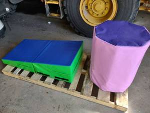 lot 58 image: Tumbling Octagon & Wedge Block...