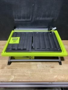 RYOBI 0.75 HP 7 in. 4.8 Amp TableTop Tile Saw. See Pictures