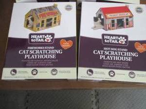 2 Heart to Tail Cat Scratching Play...