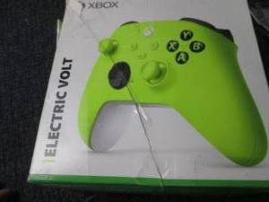 Xbox Electric Volt Controller open ...