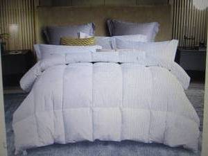 Martha Stewart 240 Thread Count Cot...