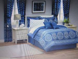 Damask 20-Pc. Bedroom Set - Full op...