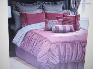 Zurich 30-Pc. Bedroom Super Set - Q...
