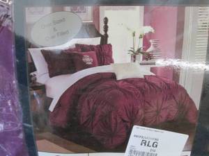 Chic Home Design Halpert 10-Pc. Bed...