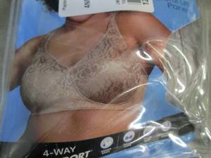 Playtex 18-Hour Ultimate Lift & Sup...