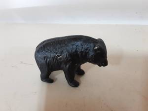 lot 5 image: Antique Cast Iron Teddy Bear Coin Bank
