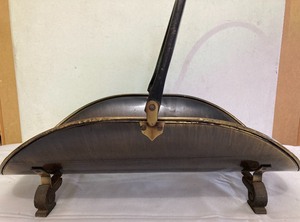 lot 219 image: Fireplace Accessories