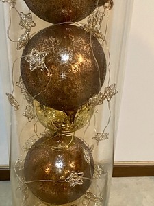 lot 157 image: Christmas Decorations and Tree Stand