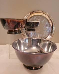 lot 59 image: Collection of Silver-Plate Serving Pieces