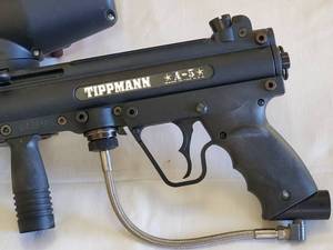 lot 286 image: Tippmann A-5 Paint Ball Gun with Cylinder