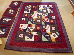 lot 245 image: Pottery Barn Christmas Themed Quilt and Matching Shams