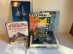 lot 183 image: Set of 8 Aircraft Books and Aircraft Decor