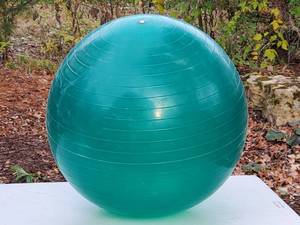 lot 342 image: Green Exercise Ball