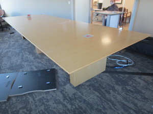 lot 104 image: EXECUTIVE WOOD VENEER CONFERENCE TABLE WITH POWER AND PORTS