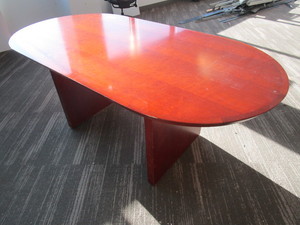 lot 126 image: KIMBALL WOOD LAMINATE CONFERENCE TABLE