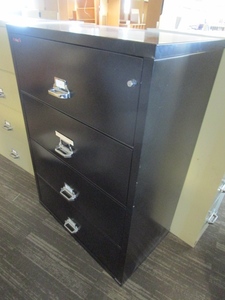 lot 227 image: FIRE KING, FIRE PROOF, 4 DRAWER LATERAL FILE CABINET