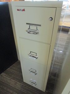 lot 228 image: FIRE KING FIRE PROOF, 4 DRAWER FILE CABINET