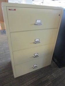 lot 225 image: FIRE KING, FIRE PROOF, 4 DRAWER LATERAL FILE CABINET
