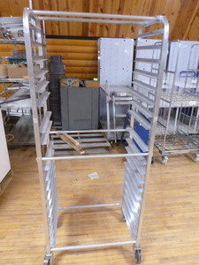 lot 4 image: Regency Sheet Pan Rack on Casters