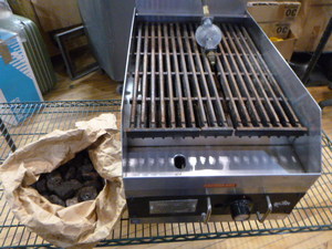 lot 18 image: Star Propane Grill