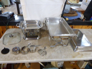 lot 37 image: Food Warmers