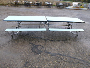 lot 51 image: Cafeteria Table
