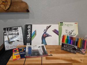 lot 52 image: ArtSketching Supplies