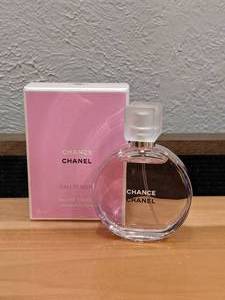lot 59 image: Chanel Chance 1.2 oz. Perfume wGift Box